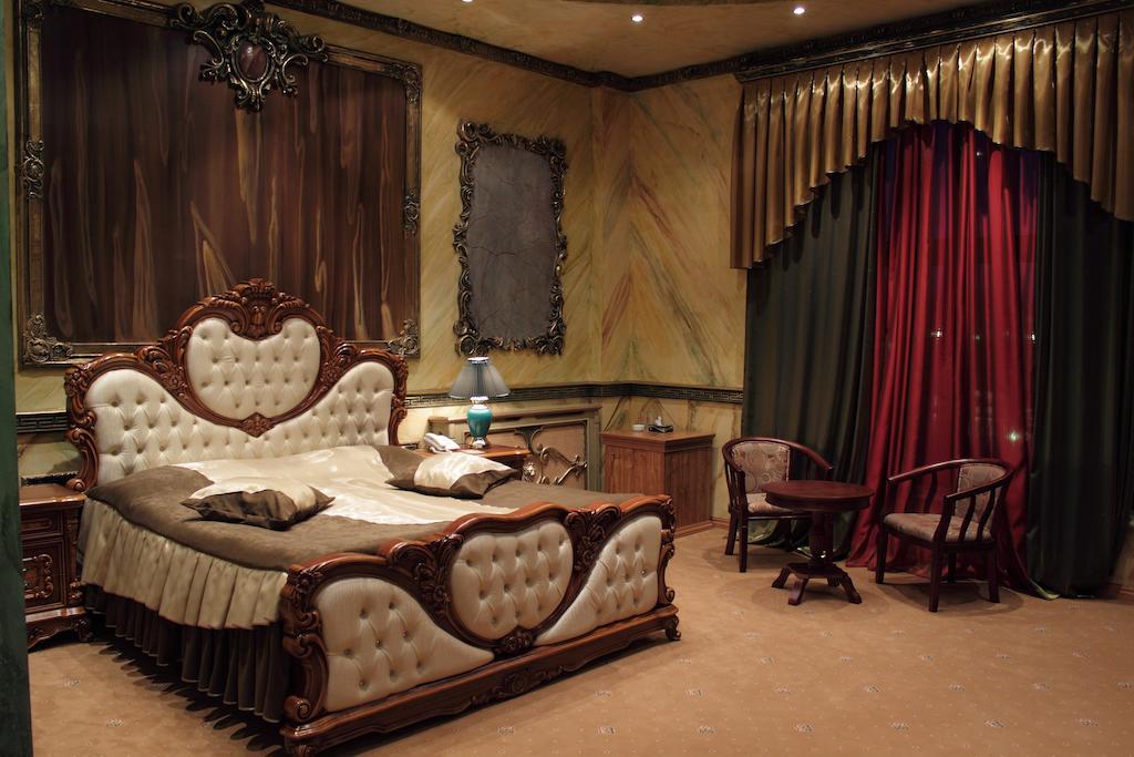 Alexandrapol Palace Hotel Gyumri Habitación foto
