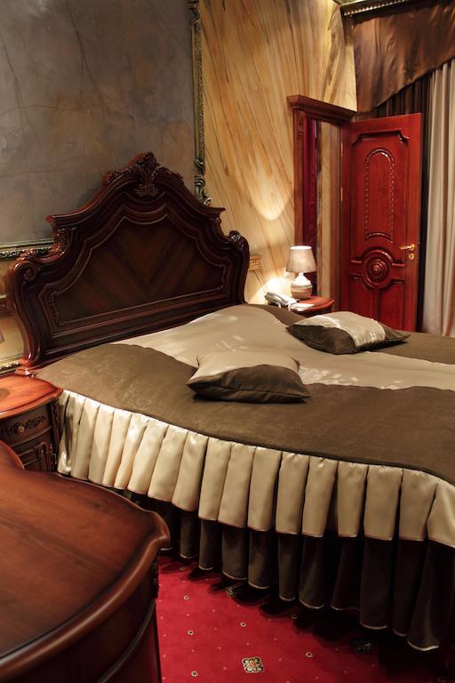 Alexandrapol Palace Hotel Gyumri Habitación foto